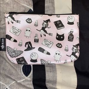 Makeup bag